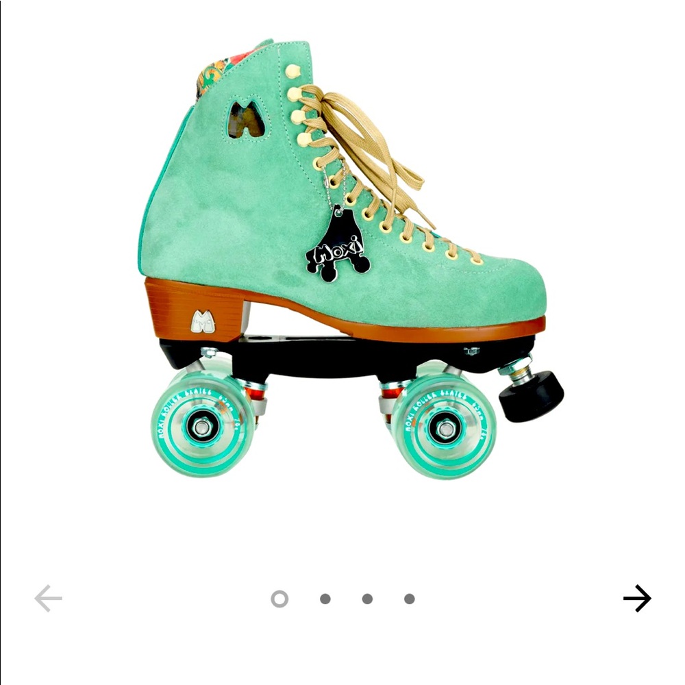 NEAR-NEW MOXI LOLLY Roller Skates “Floss” Color- SIZE 6